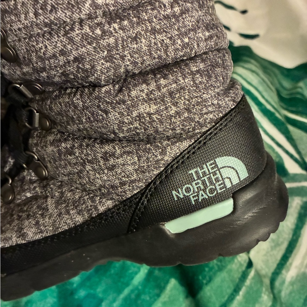 The North Face Gray Black Winter Boots - Picture 5 of 5